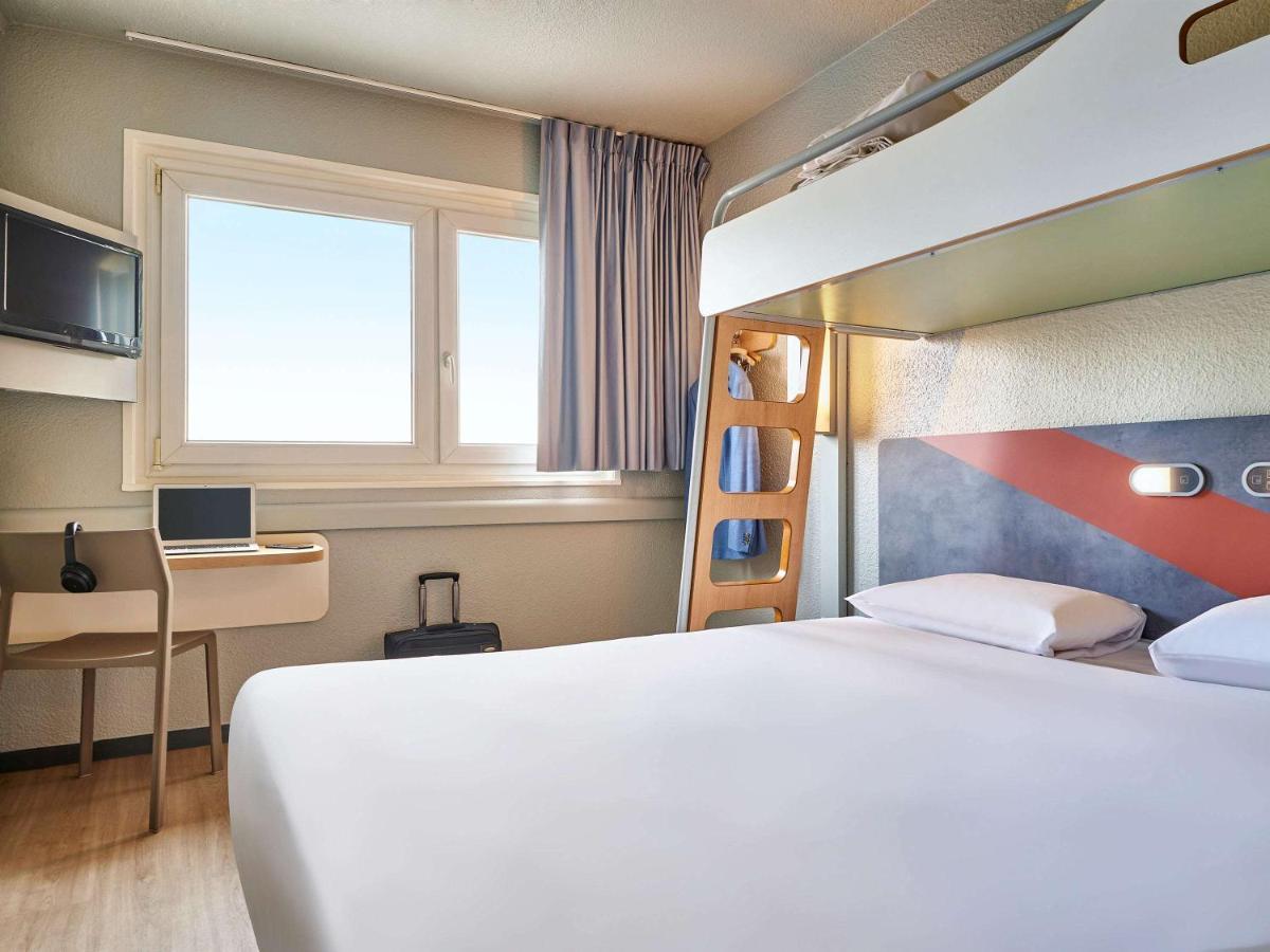 Hotel Ibis Budget Paris Porte D'aubervilliers 2*