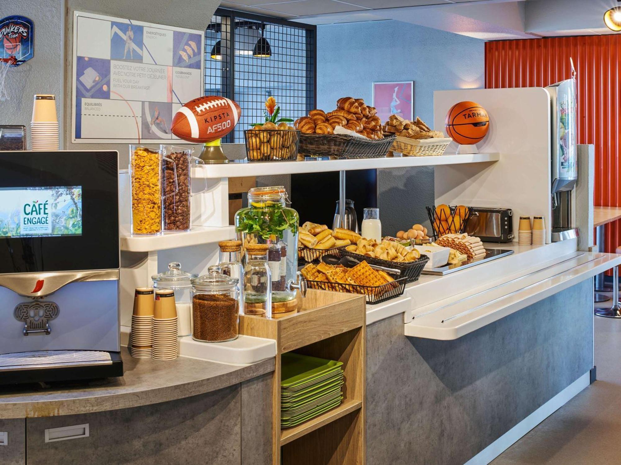 Ibis Budget Paris Porte D'aubervilliers Hotel