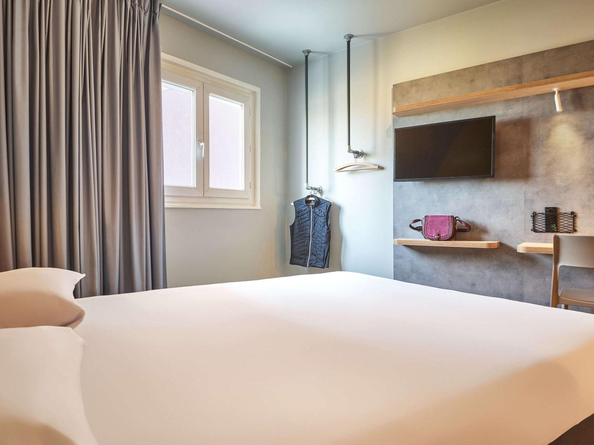 Ibis Budget Paris Porte D'aubervilliers Hotel 2*